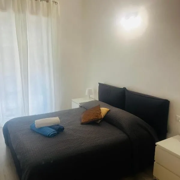 Genova House 2, hotel di Genoa