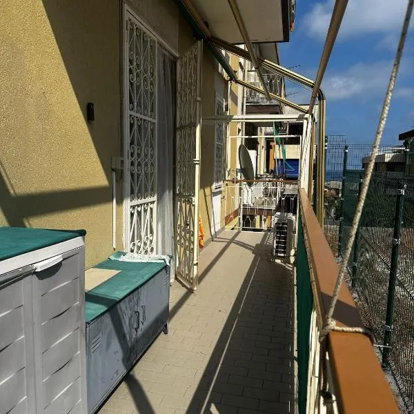 Scorcio Marino Seminara Apartment – hotel w mieście Ceriale