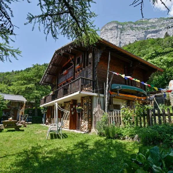 Chambre D'hôtes La Télécabine, hotel di La Balme-de-Thuy