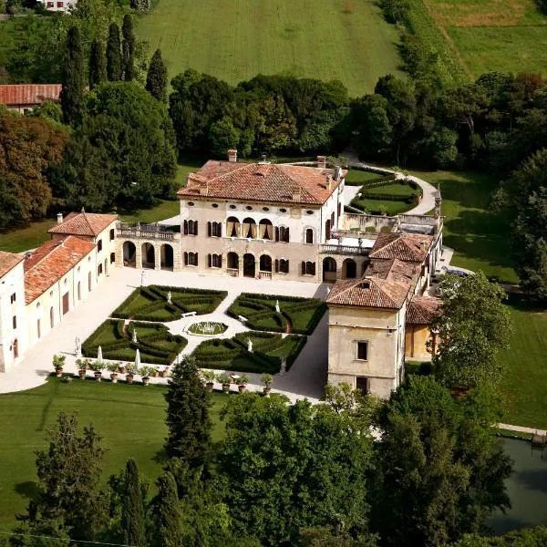 Hotel Villa Giona, hotel San Pietro in Carianóban