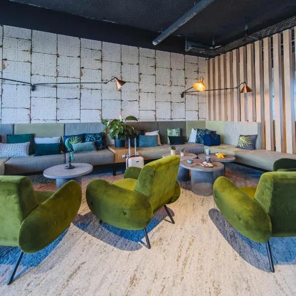 Ibis Styles Rouen Centre Rive Gauche โรงแรมในรูออง