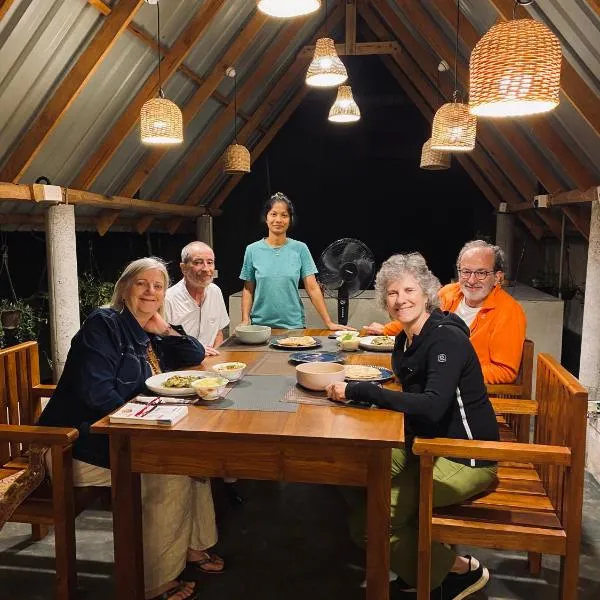 Sweet Home Tourist Rest, Cooking Classes & Tours, hotell i Anuradhapura