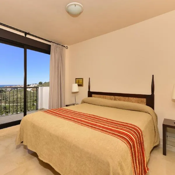 Apartamento 3 dormitorios lateral, hotel v destinaci Torrox Costa