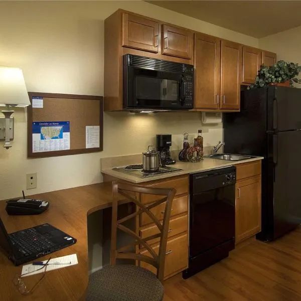 Candlewood Suites Avondale-New Orleans by IHG, hotelli kohteessa Avondale