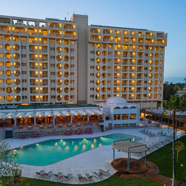 OZADI Altura Beach Resort - Eurotel Altura, hotel di Altura
