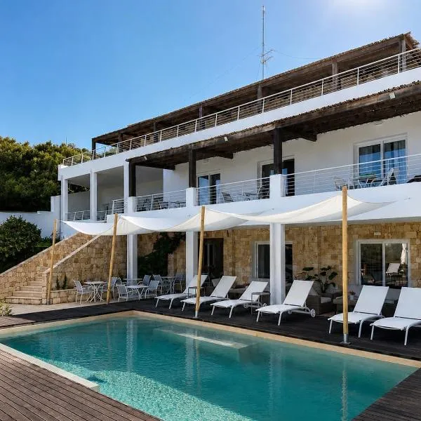 Mercury Beach Hotel: SantʼAntìoco şehrinde bir otel