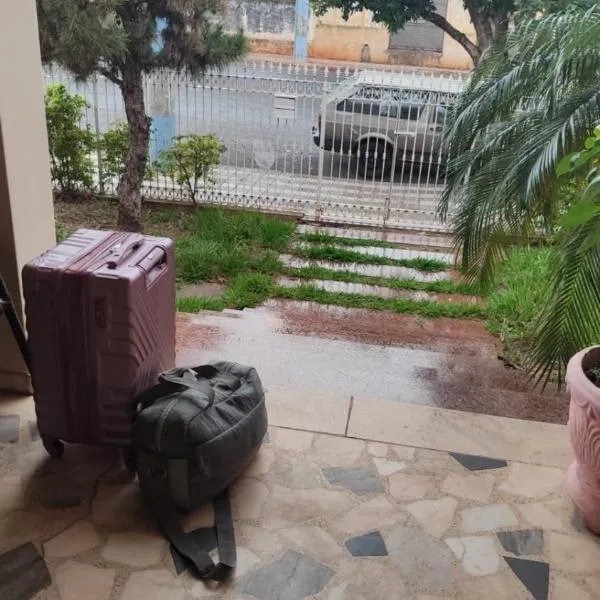 POUSADA ELSHADAY Centro, hotel di Osvaldo Cruz