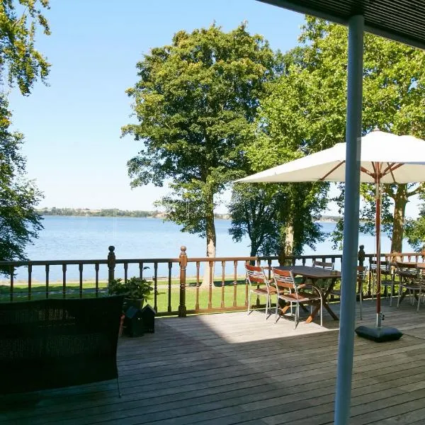 Hotel Strandparken, hotell i Holbæk