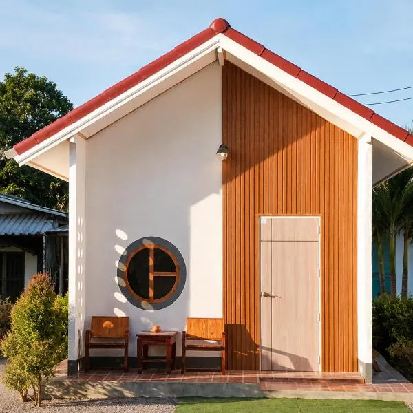 DD HOMESTAy หาดสะพลี, hotelli kohteessa Ban Tha Samet (1)
