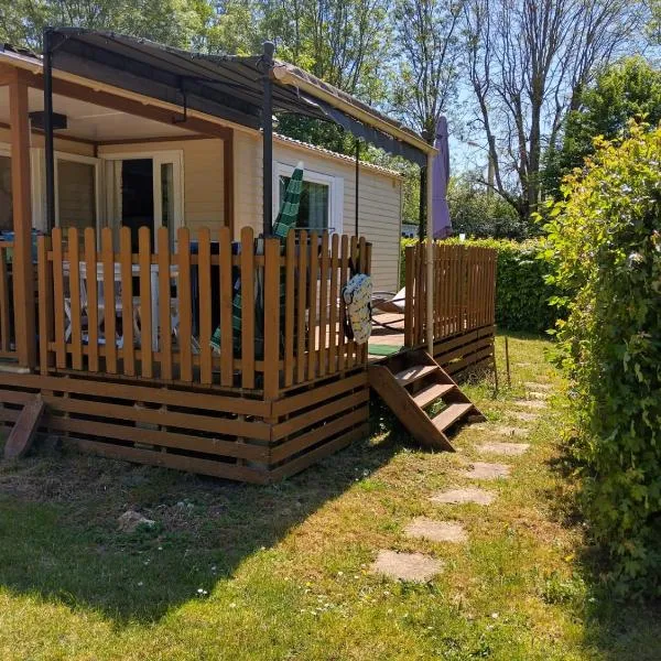 Fricambault में, होटल Mobil home Cosy