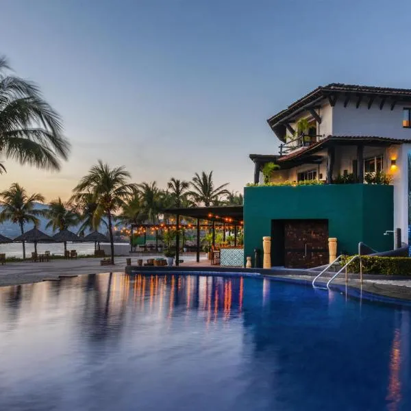 Thompson Zihuatanejo, A Beach Resort, by Hyatt, hotel v destinácii Zihuatanejo