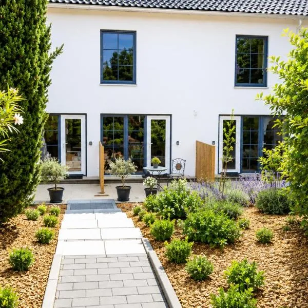 Ferienzimmer BlatnerS Bissersheim, hotel din Bissersheim