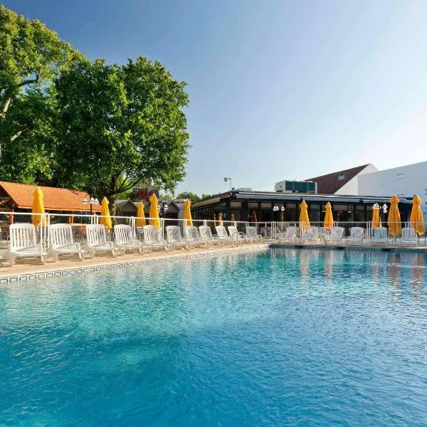 Novotel Saclay, ξενοδοχείο σε Saclay