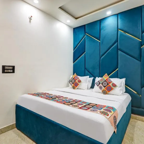 JSR Residency Just Near Rajiv Gandhi Cancer Hospital, hotel u gradu Nju Delhi