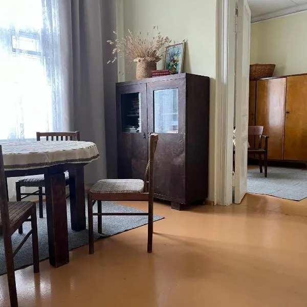 Vekšin Old Town & Promenade Apartment, Haapsalu, hotel a Haapsalu