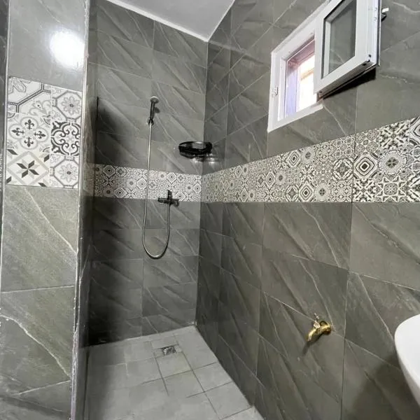Hotel Sidi Magdoul, מלון באסווירה