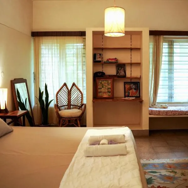 Anokhi Garden Guesthouse and Cafe, hotel in Mysore