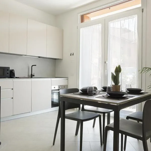 The Expo Studio - modern apartment near Rho Fiera Milano, hotel em Pero