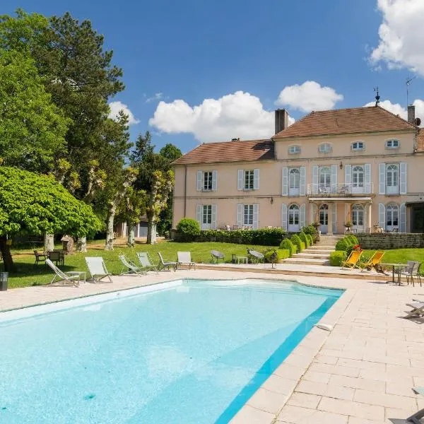 Château Du Mont Joly, hotel in Sampans