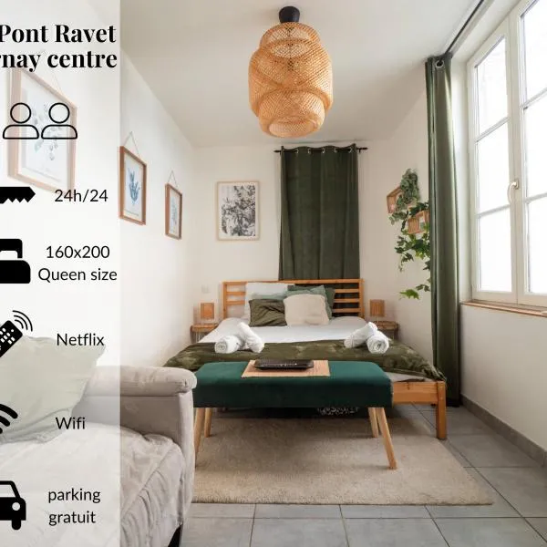 Le Pont Ravet، فندق في بيرناي