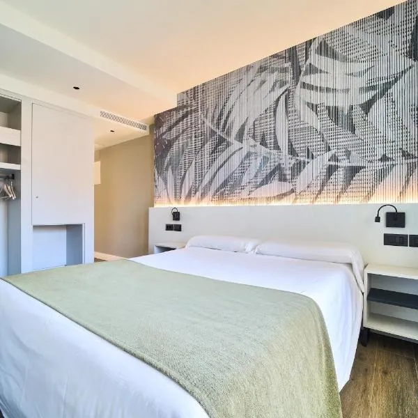 Hostal Sol y Miel, hotel en Benalmádena