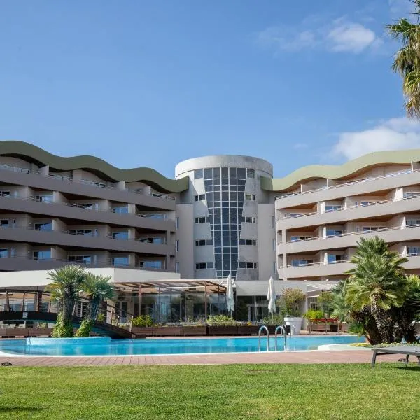 MS Aparthotel، فندق في ليندا-آه-فيلها