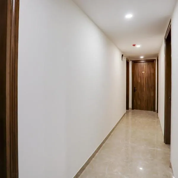 Super Townhouse MA-32 โรงแรมในคูร์เคาน์