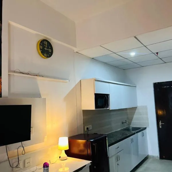 Zen Studio Paramount, hotel din Greater Noida