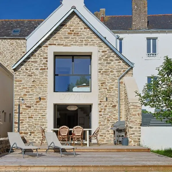 Maison VENELL Concarneau - Spa, Balnéo, Sauna & Jardin - Calme en Centre-ville, ξενοδοχείο σε Concarneau