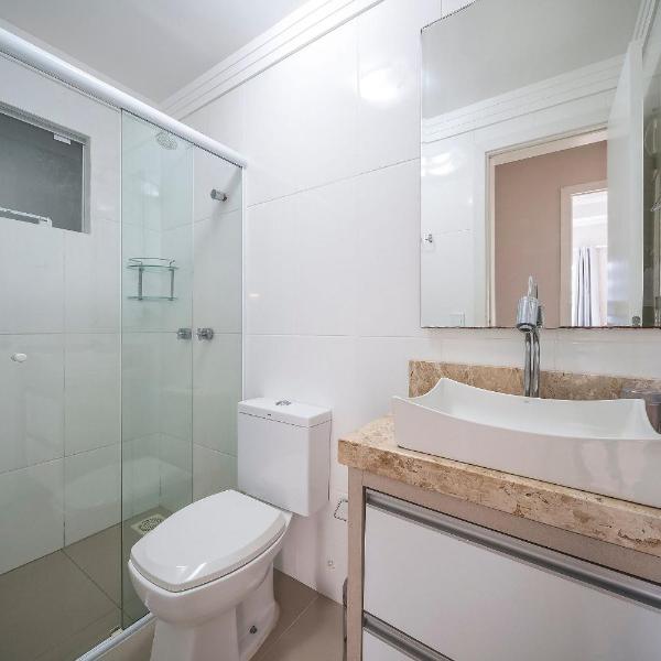 Praia Di Capri 202 – Apartamento em Bombinhas com 2 quartos a apenas 200 metros do mar. - Foto 3
