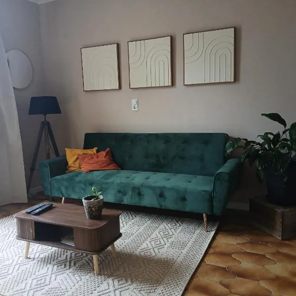 Sur l'Oneux โรงแรมในโอตง