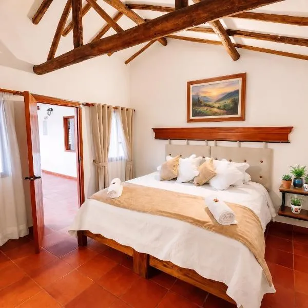 Hotel Calle Real de la Villa, hotelli Villa de Leyvassa
