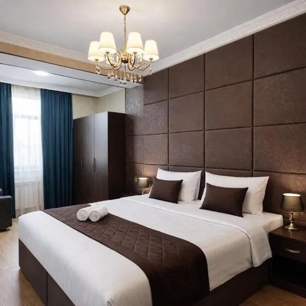 Golden Nizami 53 Hotel, hotel em Baku