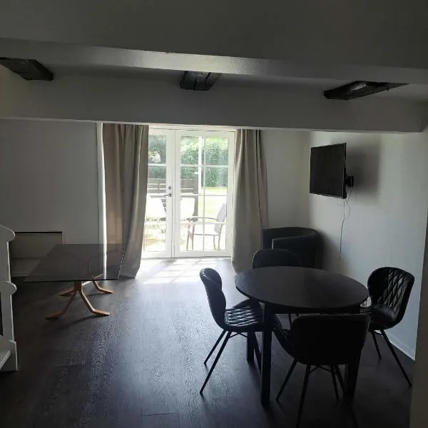 Bandholm Badehotel, hotel em Bandholm