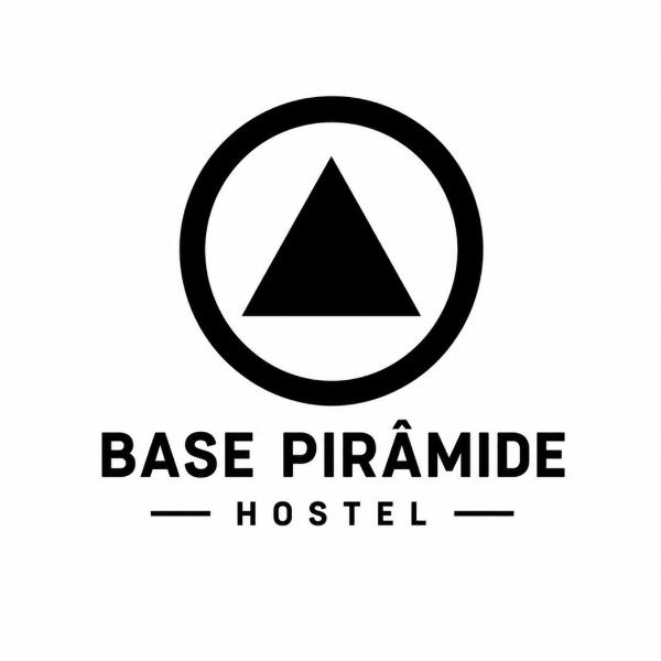 Base Pirâmide Hostel