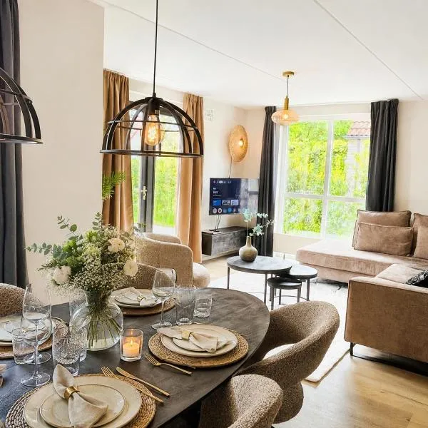 Zeer comfortabel vakantiehuis op kleinschalig park 6 personen, hotel din Ewijk