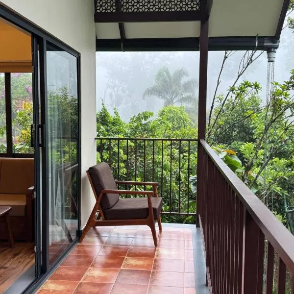 Flower Valley Plantation Homestay, Hotel in Munnar