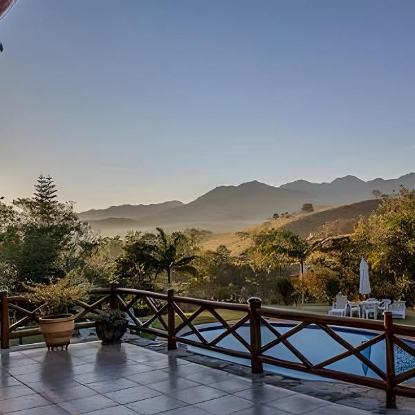 Chalé c/ vista p/ Serra, lareira, sauna e piscina