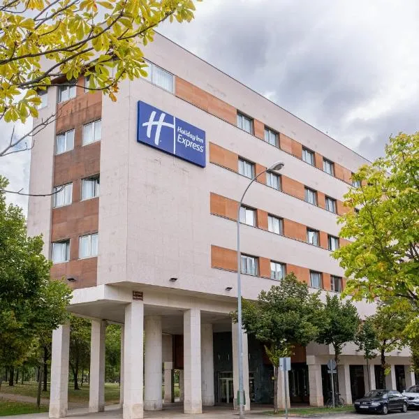 Holiday Inn Express Logroño Rioja by IHG, hotel en Logroño