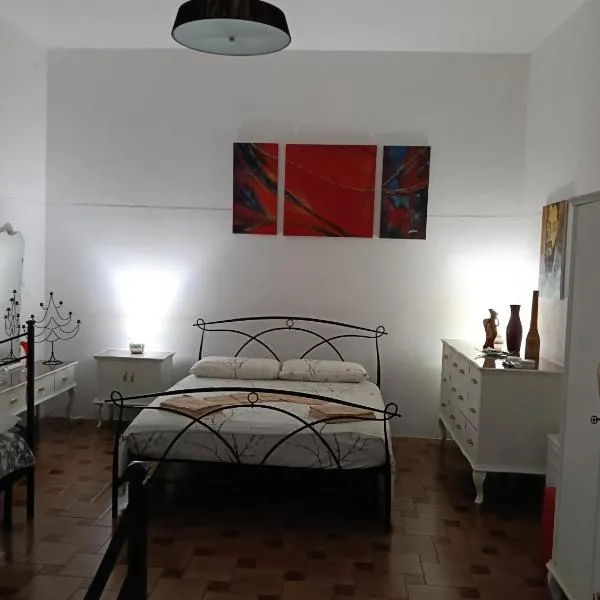 Simbilis B&B Holiday Experience Mimose, hotel in Quartu SantʼElena