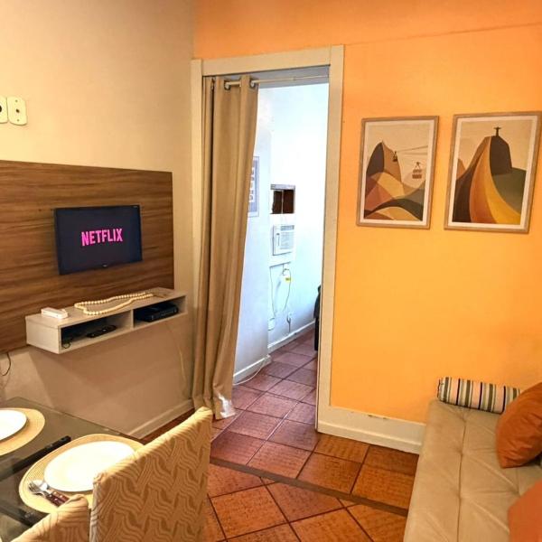 Apto Copacabana | 150m da Praia | Localização TOP - Foto 2
