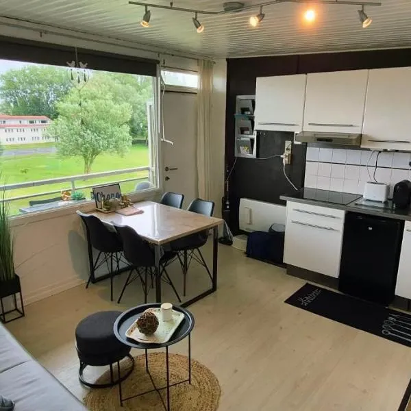 Ohana - Appartement à 1km de la plage avec parking gratuit , balcon,tennis et parc enfant, hôtel au Coq