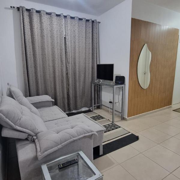 Apartamento individual completo com piscina aquecida
