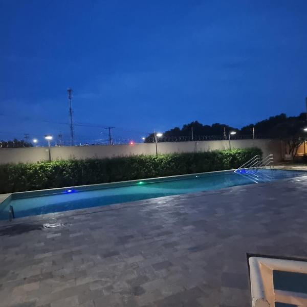 Apartamento individual completo com piscina aquecida - Foto 4