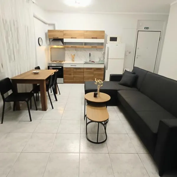 Elenis Garden View Apartment, hotel sa Perea