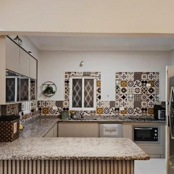 Casa Inteligente com Piscina Aquecida e Churrasqueira - Foto 5