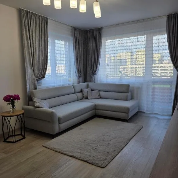 Kyf Apartment Brasov, Hotel in Braşov