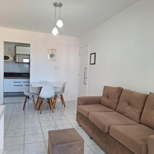 Ap confortável em ótima localização próximo a orla da Atalaia - Foto 4