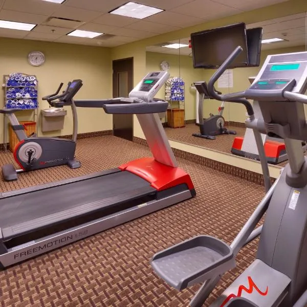 Holiday Inn Express & Suites Overland Park by IHG, hotel v destinaci Overland Park