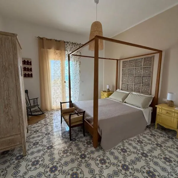 Le sirene apartaments, хотел в Торе Ово